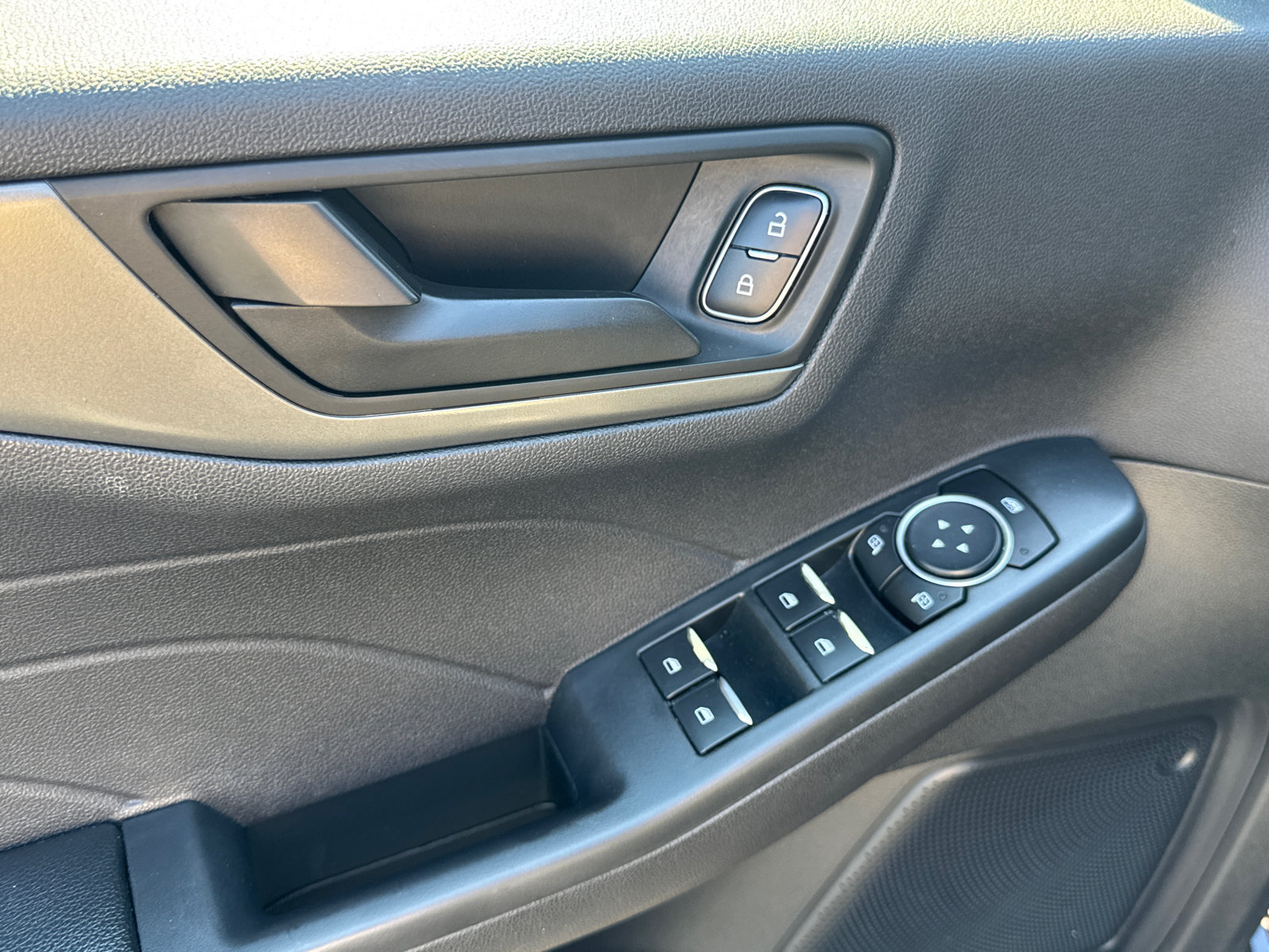 Used 2023 Ford Escape Active FWD image 12