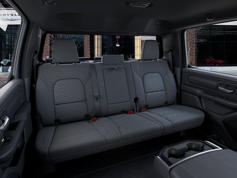 New 2027 RAM 1500 Express AWD/4WD image 15