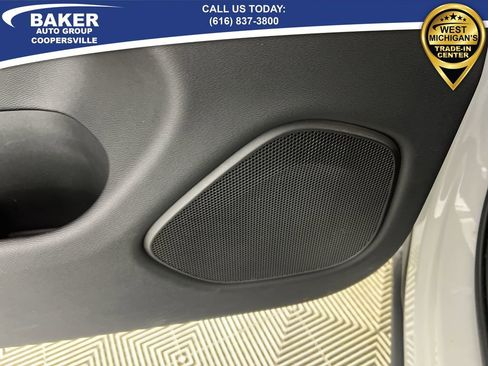 Used 2023 Volvo XC60 B6 Ultimate image 24