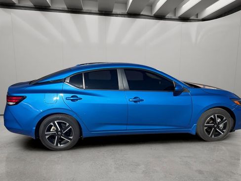 Used 2024 Nissan Sentra SV w/ All-Weather Package image 9