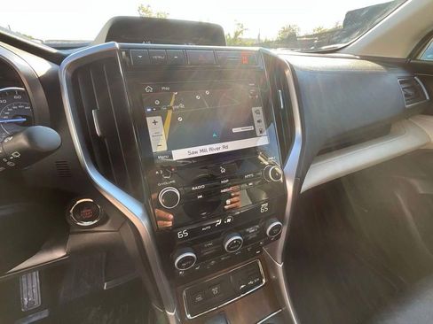 Used 2022 Subaru Ascent Touring image 15
