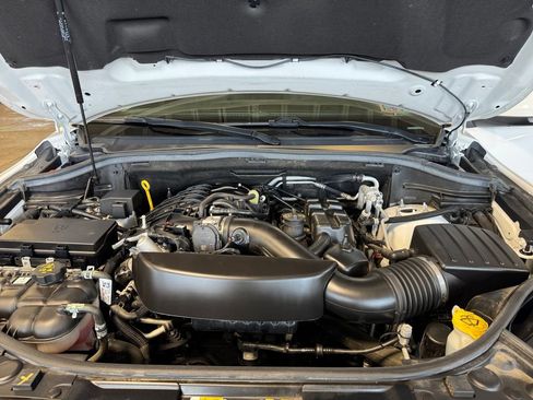 Used 2022 Dodge Durango GT AWD/4WD image 27