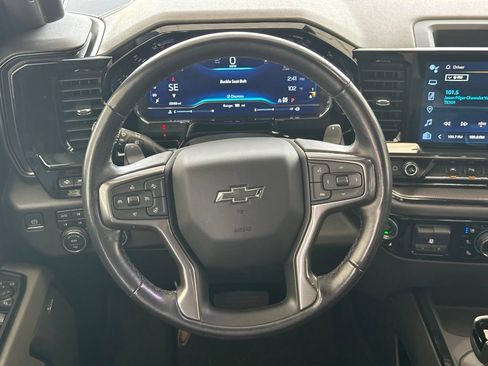 Used 2022 Chevrolet Silverado 1500 ZR2 w/ Technology Package AWD/4WD image 17