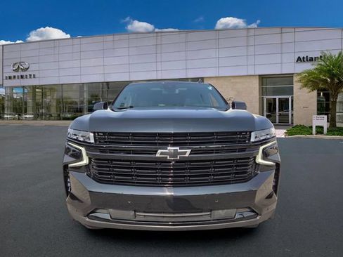 Used 2024 Chevrolet Tahoe RST w/ Luxury Package AWD/4WD image 3