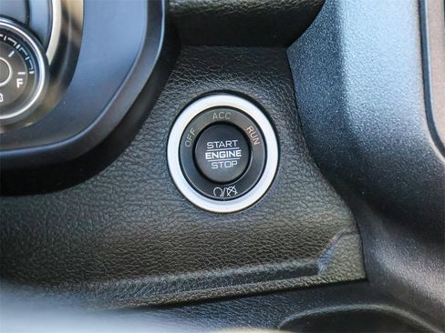 Used 2022 RAM 2500 Tradesman image 26