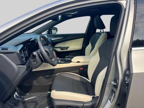 Used 2024 Lexus NX 350 AWD w/ Vision Package image 11