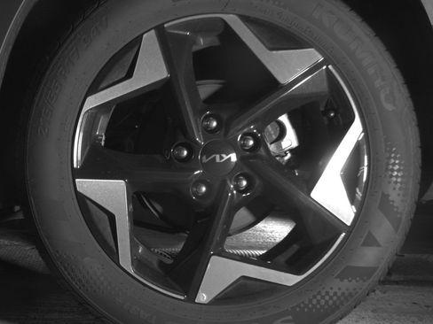 Used 2025 Nissan Altima 2.5 SV image 14