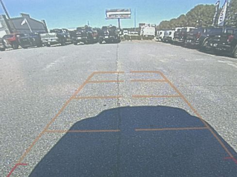 Used 2025 Chevrolet Blazer LT image 30