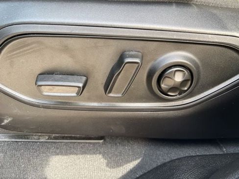 Certified 2025 Jeep Grand Cherokee Limited image 20