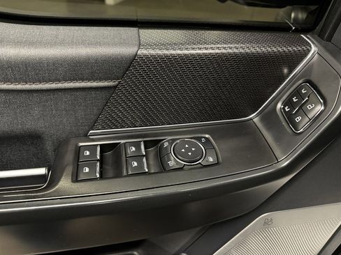 Used 2023 Ford F150 Raptor w/ Raptor Carbon Fiber Package AWD/4WD image 33