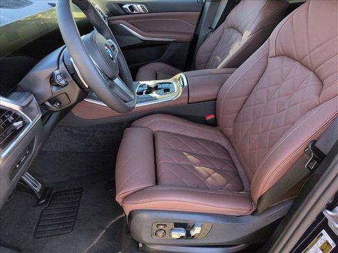 New 2026 BMW X5 xDrive40i w/ M Sport Package image 4