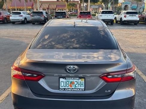 Used 2023 Toyota Camry LE FWD image 5