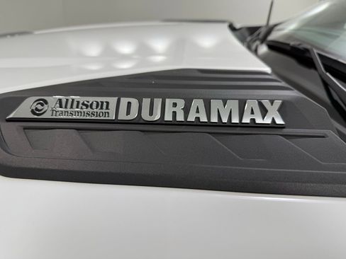 Used 2024 Chevrolet Silverado 2500 LTZ image 13