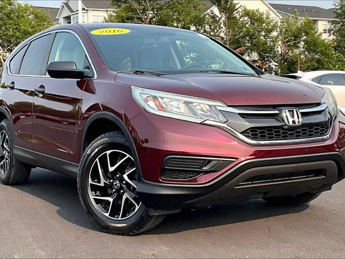Used 2016 Honda CR-V SE image 2