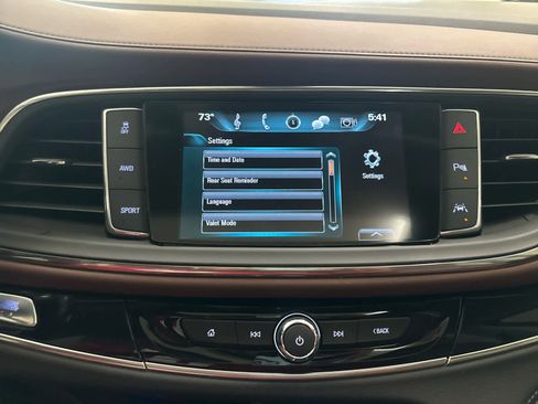 Used 2018 Buick Enclave Avenir w/ Avenir Technology Package image 39