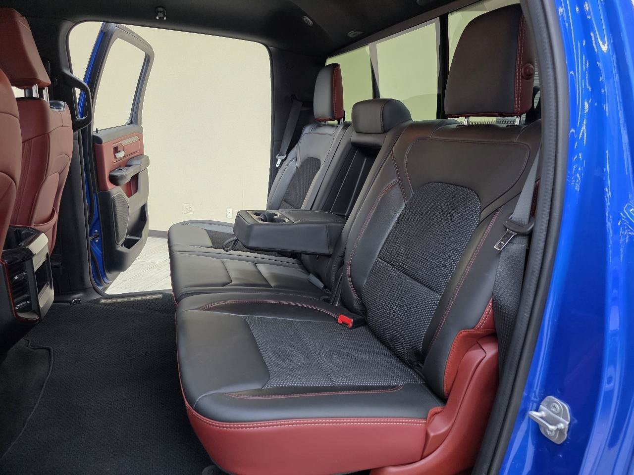 Used 2022 RAM 1500 Rebel AWD/4WD image 22