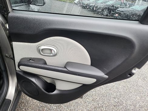 Used 2018 Kia Soul image 27