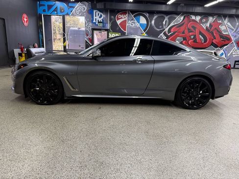 Used 2020 INFINITI Q60 3.0t Luxe w/ Essential Package AWD/4WD image 2