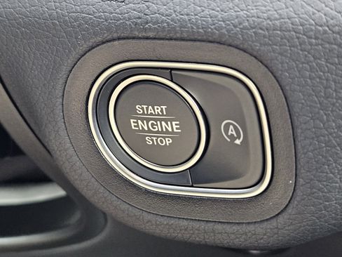 Certified 2026 Mercedes-Benz GLE 350 4MATIC image 13