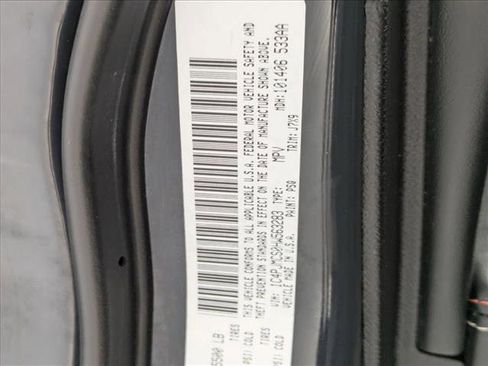 Used 2017 Jeep Cherokee 75th Anniversary image 22