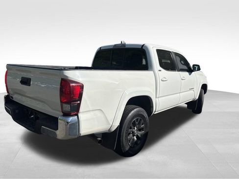 Used 2023 Toyota Tacoma SR5 w/ SR5 Appearance Package image 4