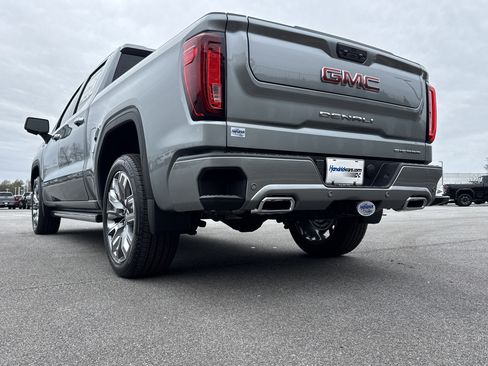 New 2026 GMC Sierra 1500 Denali image 8