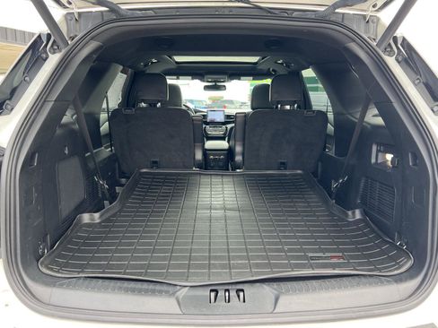 Used 2022 Ford Explorer ST-Line w/ Class IV Trailer Tow Package AWD/4WD image 52