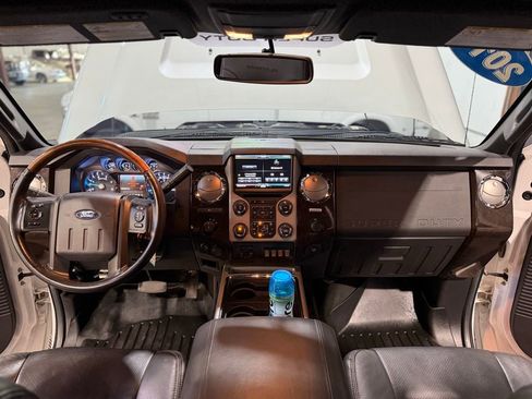 Used 2016 Ford F250 Platinum image 19