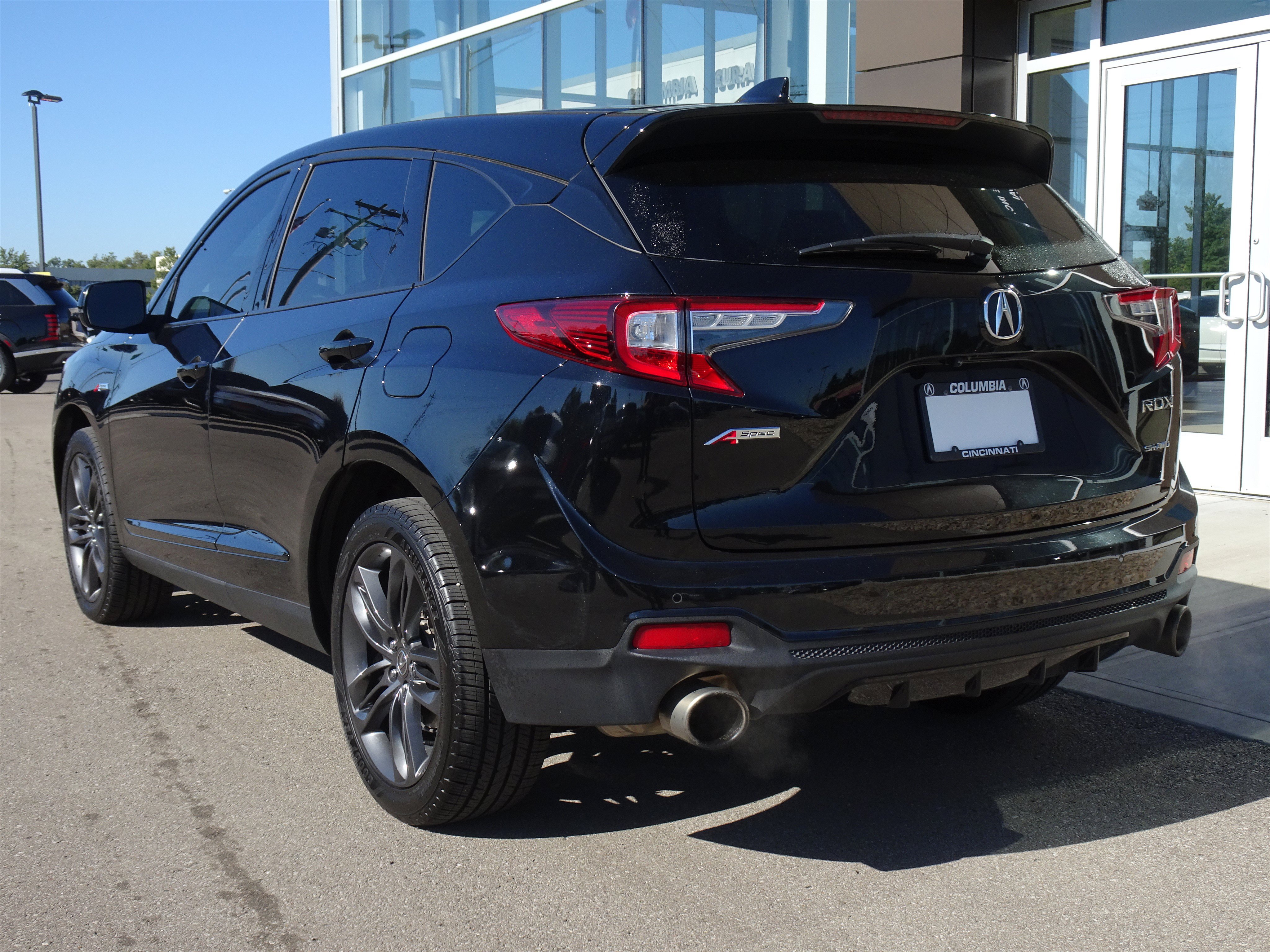 Used 2023 Acura RDX w/ Advance Package AWD/4WD image 3