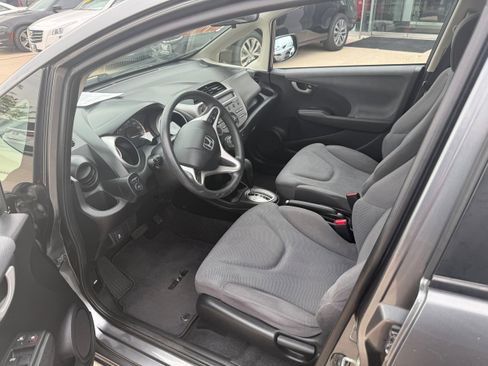 Used 2013 Honda Fit image 7