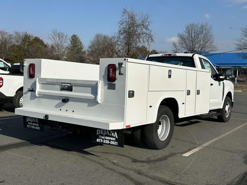 New 2024 Ford F350 XL w/ XL Chrome Package image 2
