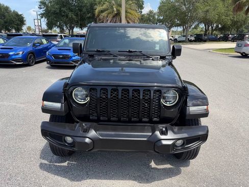 Used 2022 Jeep Gladiator Sport AWD/4WD image 13
