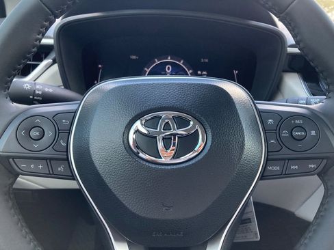 New 2026 Toyota Corolla Cross LE FWD image 16