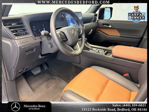 Used 2024 Lexus GX 550 w/ Accessory Package (Z1) AWD/4WD image 21