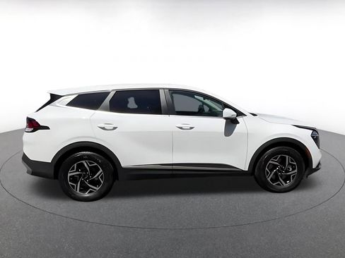 Used 2025 Kia Sportage LX FWD image 20