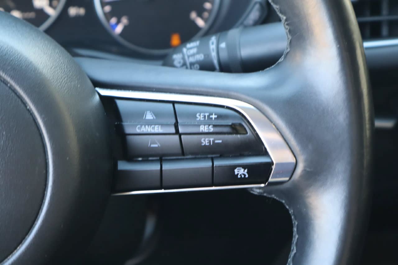 Used 2024 MAZDA MAZDA3 s FWD image 12
