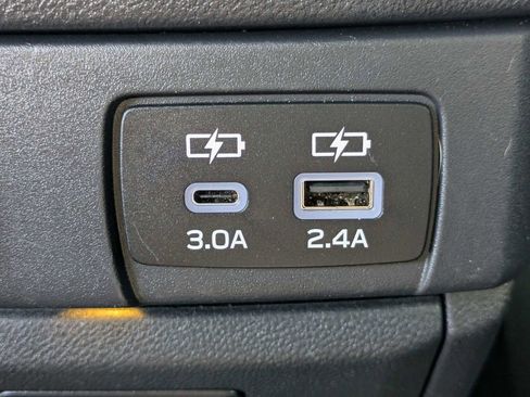 Certified 2023 Subaru Ascent Touring AWD/4WD image 17