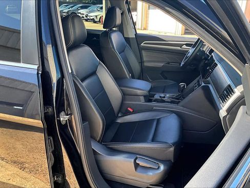 Used 2022 Volkswagen Atlas SE image 8