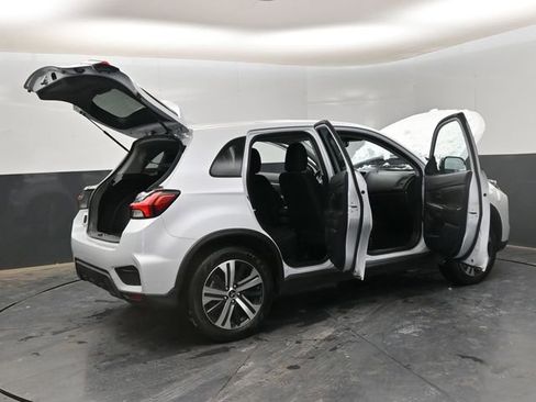Used 2025 Mitsubishi Outlander Sport ES image 32