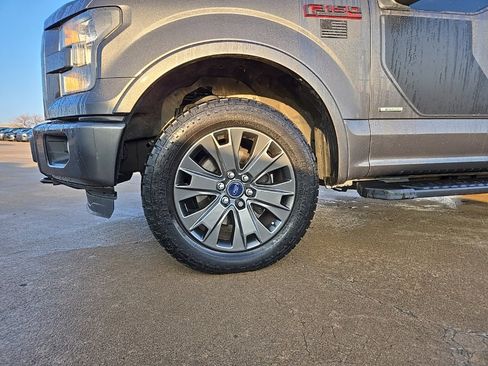 Used 2016 Ford F150 XLT w/ Equipment Group 302A Luxury image 10