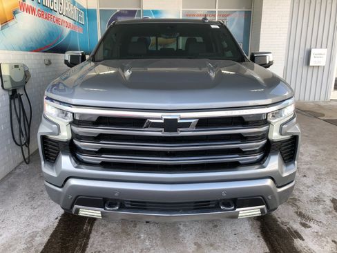 Certified 2024 Chevrolet Silverado 1500 High Country image 2