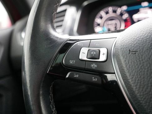 Used 2019 Volkswagen Tiguan SEL R-Line image 25