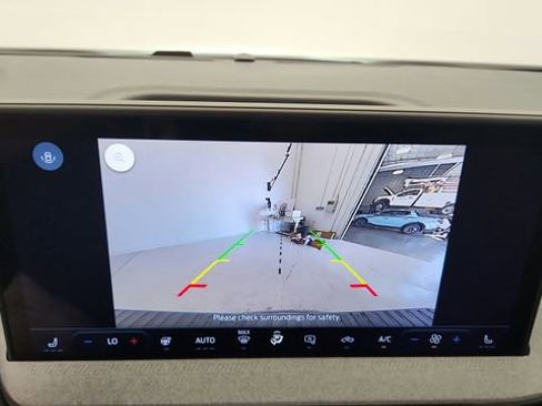 New 2025 Ford Maverick XLT w/ XLT Luxury Package image 14