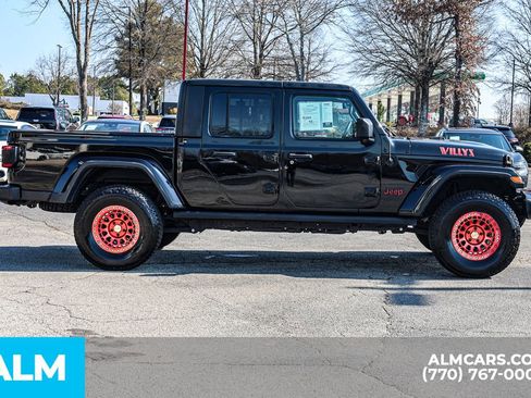 Used 2021 Jeep Gladiator Willys image 9