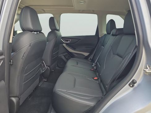 Certified 2023 Subaru Forester Limited AWD/4WD image 11