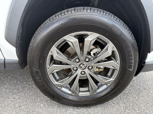 Certified 2023 Toyota RAV4 XLE Premium AWD/4WD image 23