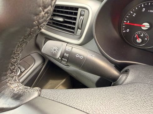 Used 2017 Kia Sorento FWD w/ LX Convenience Package image 18