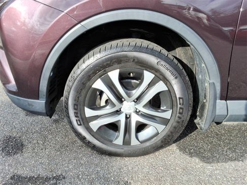 Used 2016 Toyota RAV4 LE image 10