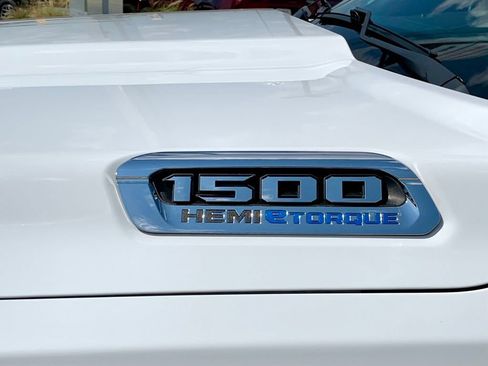 Used 2024 RAM 1500 Laramie RWD image 11