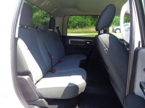 Used 2022 RAM 1500 Classic SLT w/ Electronics Group AWD/4WD image 27